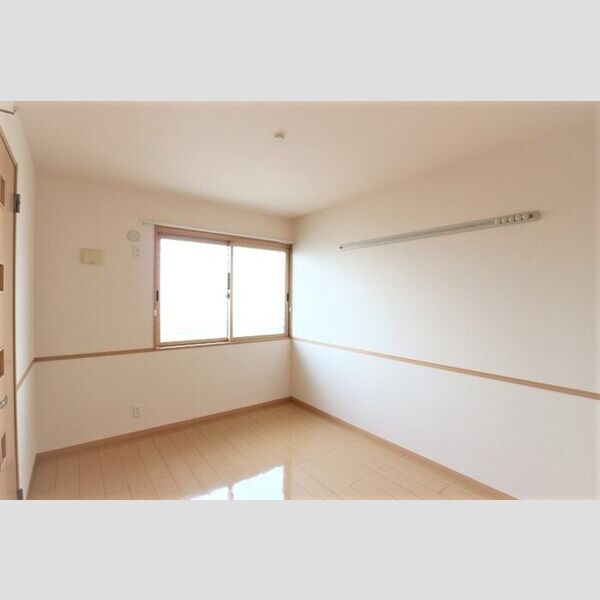 プレミエ・ステラ302号室 洋室