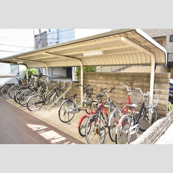 エスパシオ 駐輪場