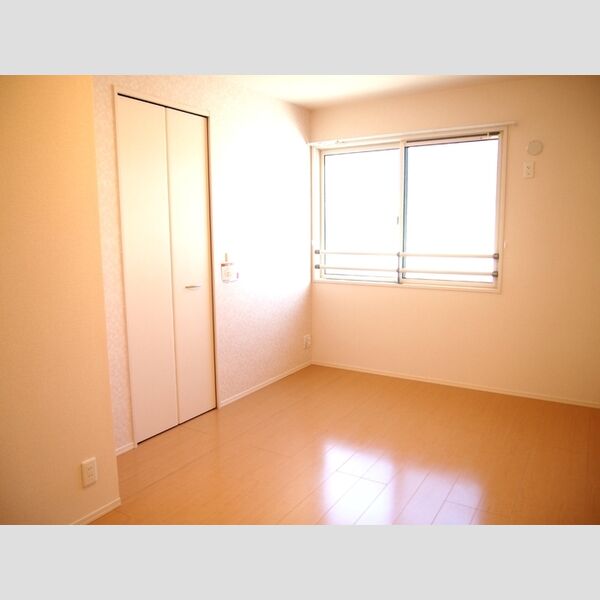 未来樹(ゆめのき)　弐号棟参201号室 洋室7.1帖