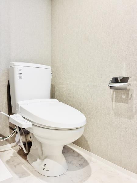 Ｄ’ｓ　ＶＡＲＩＥ練馬レジデンス4階 トイレ