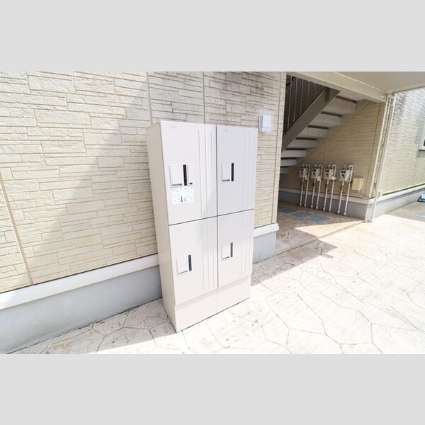 ソレアード 宅配ボックス