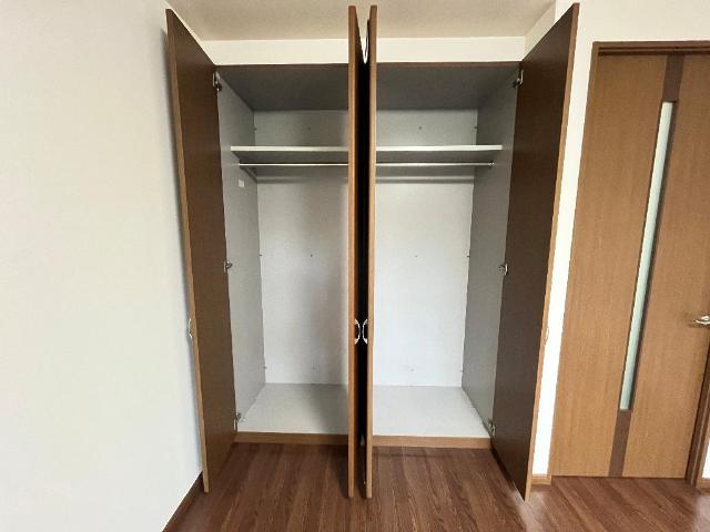 Ｂｒｉｌｌａｒ（ブリジャール）105号室 クローゼット