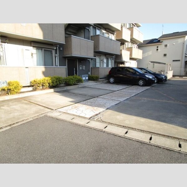 ソレイユⅡ 駐車場(要空き確認)