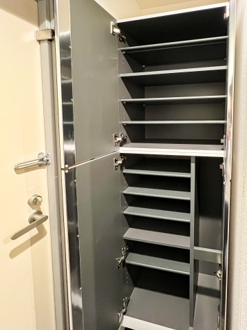 スカイラシクラス平和台305号室 シューズボックス