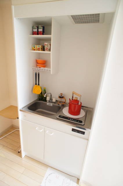 芝コーポ５号館0308号室 １口IHキッチン付いてます。モデルルームしてます♪