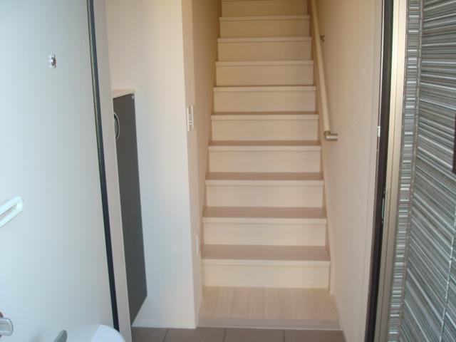 ミル　フルール202号室 玄関