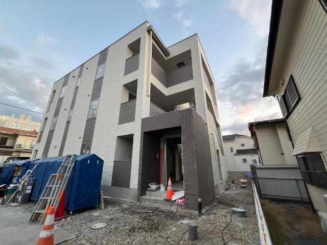 セントラルセブン101号室 外観写真（昼）