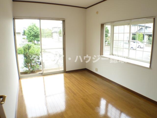 Ｏ・Ｓハイム0101号室 全室角部屋で出窓もあります！！