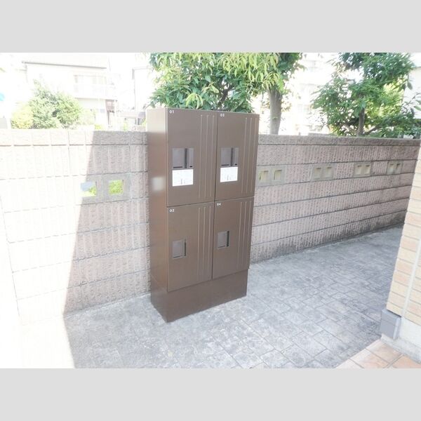 コンフォール 宅配ボックス