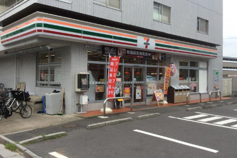 サンフォレスト セブンイレブン和光丸山台店