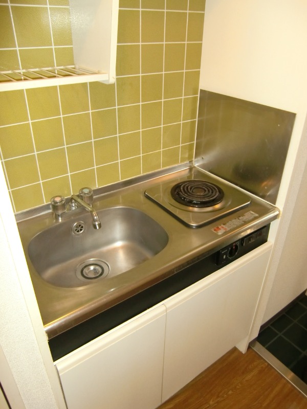 グローリア初穂桜台Ⅱ キッチン