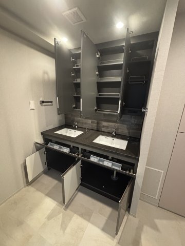 クリオ市谷薬王寺 洗面