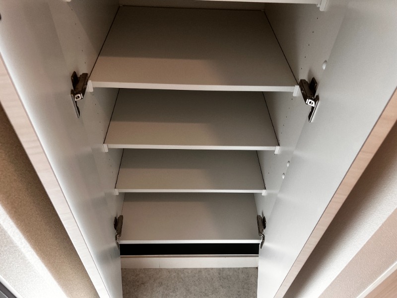 CREALpremier浅草 下足入れ