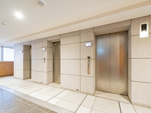 アルファグランデ小岩スカイファースト22階 エレベーター　※2024年8月撮影