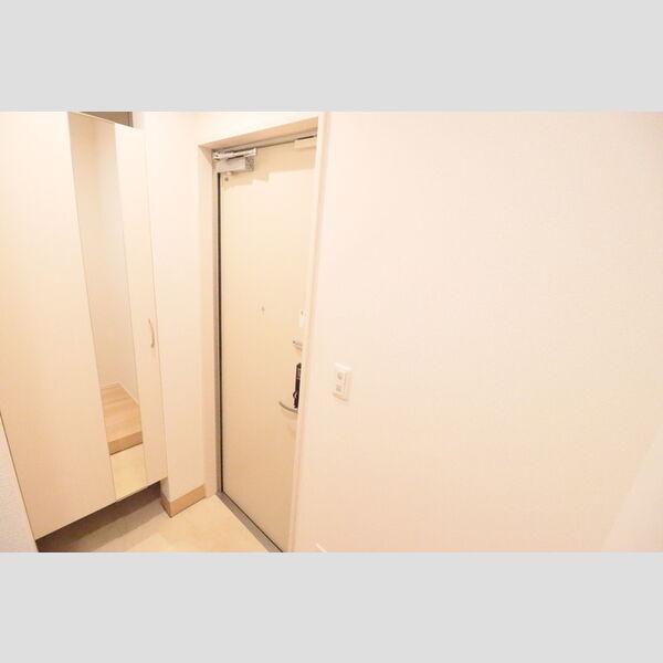 グレイス東大宮103号室 玄関