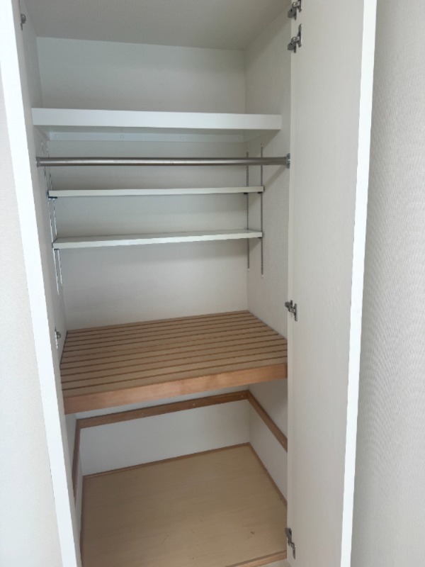クリオ府中 収納