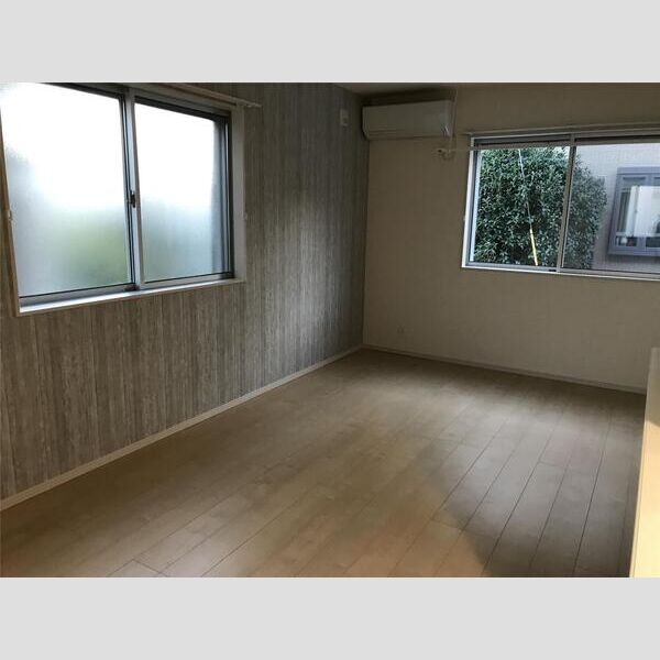 リーブルファイン中宗岡 リビング