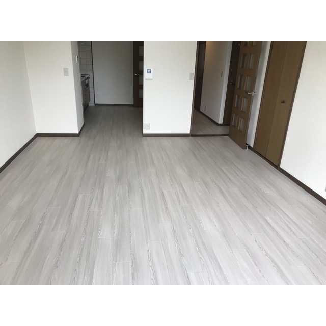 モンメール大磯202号室 リビング