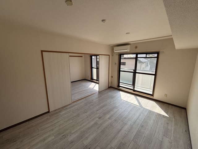 アルデバラン リビング