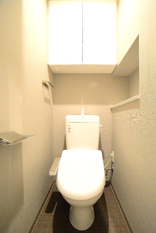 ステージファースト経堂アジールコート1階 トイレ