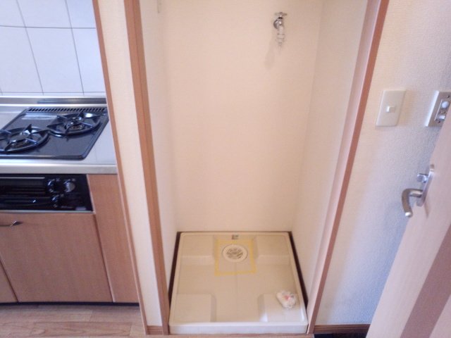 ネオ・いしばし105号室 洗濯機置場（イメージ）