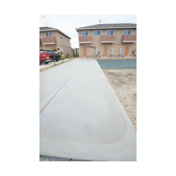 Grace　Court　III101号室 駐車場