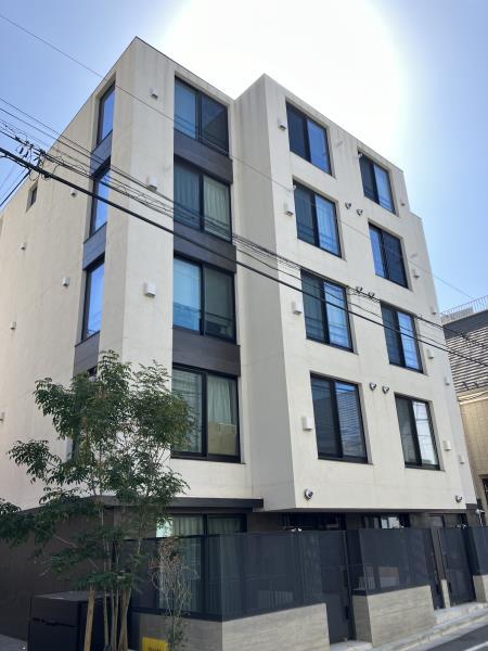 Ｔ’ｓ　ＳＱＵＡＲＥ　ＫＡＧＵＲＡＺＡＫＡ4階 外観