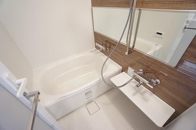 ・ROOTs Shiki9階 バス