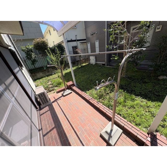 練馬区早宮１丁目戸建 １階1号室 屋根付きテラス◎お洗濯物干せます