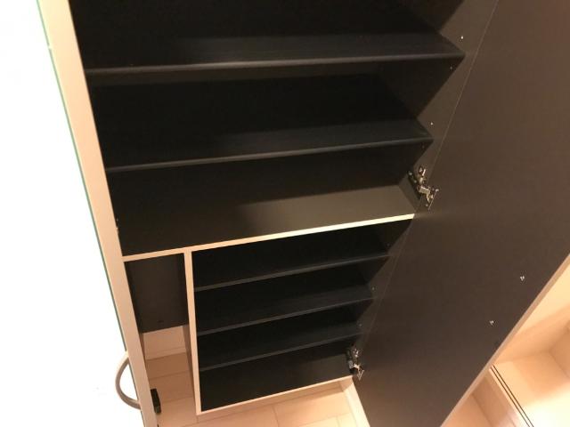 ルミナス 下駄箱