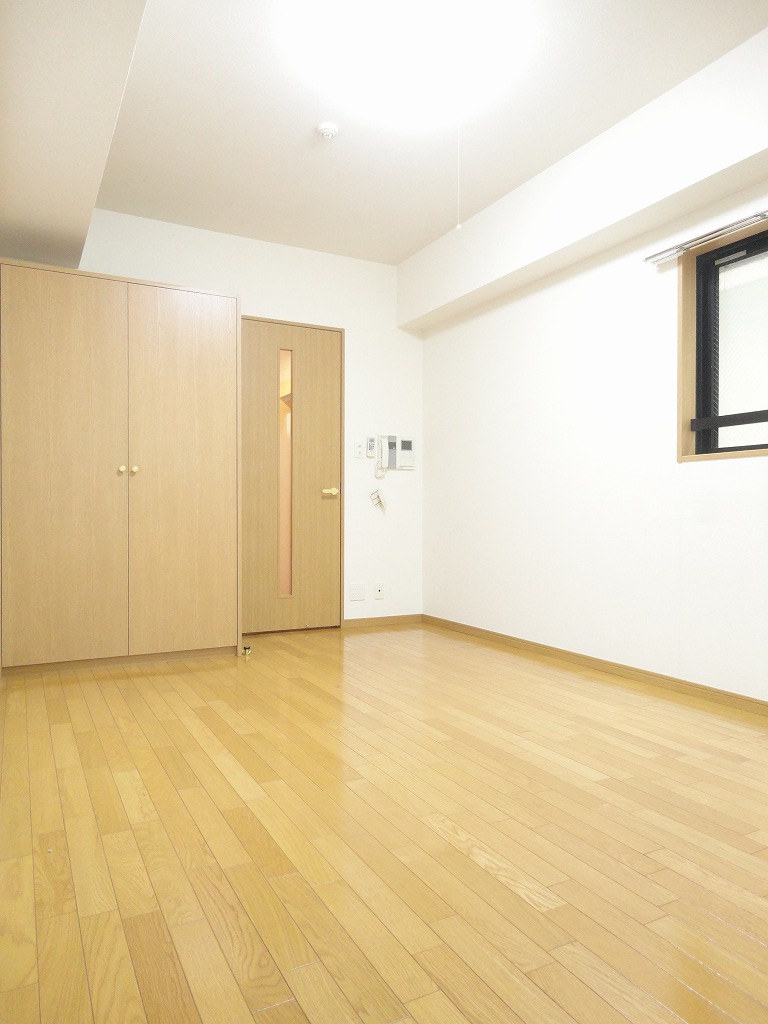 ＯＬＩＯ渋谷西原 リビング