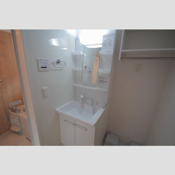 シャルム・y 洗面洗髪化粧台