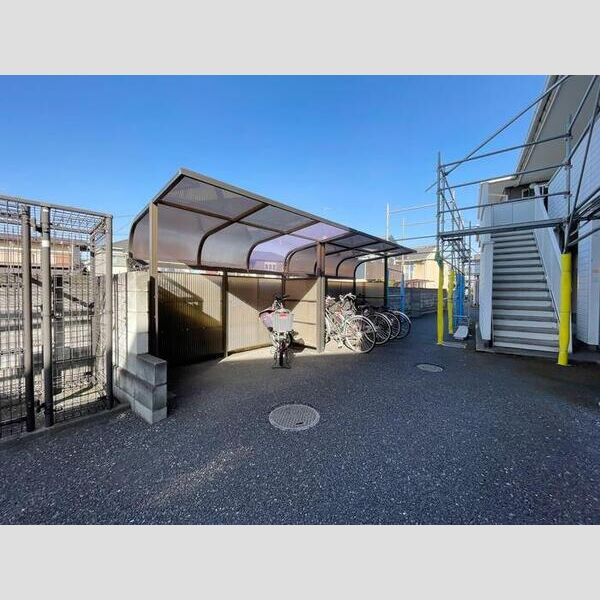 セフィラ　B 駐輪場