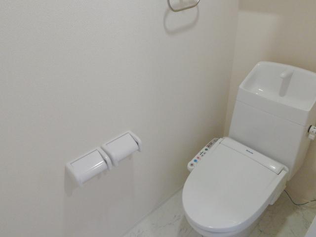 ラフェリア シャワー付トイレ