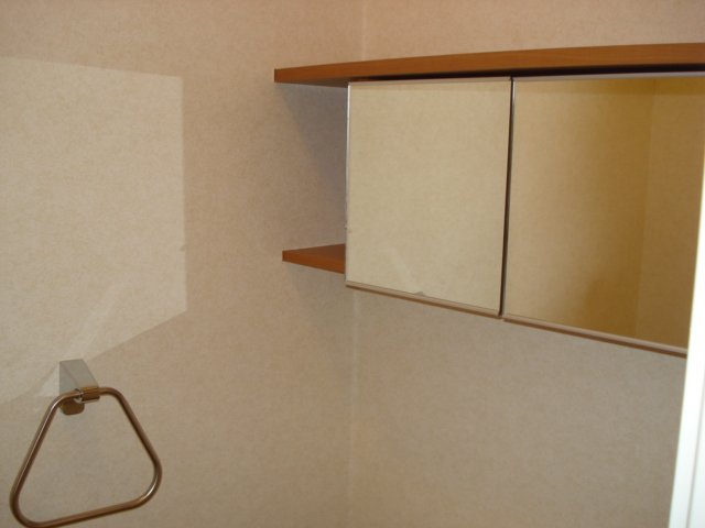 クライン・ブルーメ ＷＣ収納