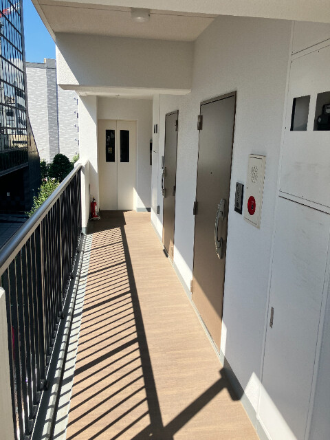 CREAL門前仲町Ⅱ2階 共用廊下