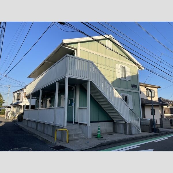 シルヴァンブリーズ101号室 建物玄関側