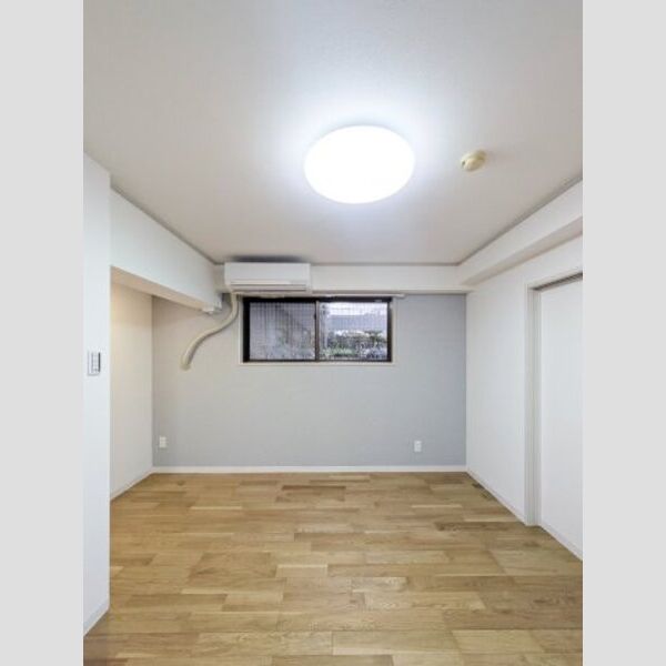 ヴィラ東川口 リビング