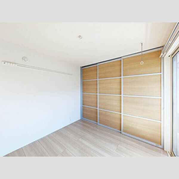 アムール203号室 洋室