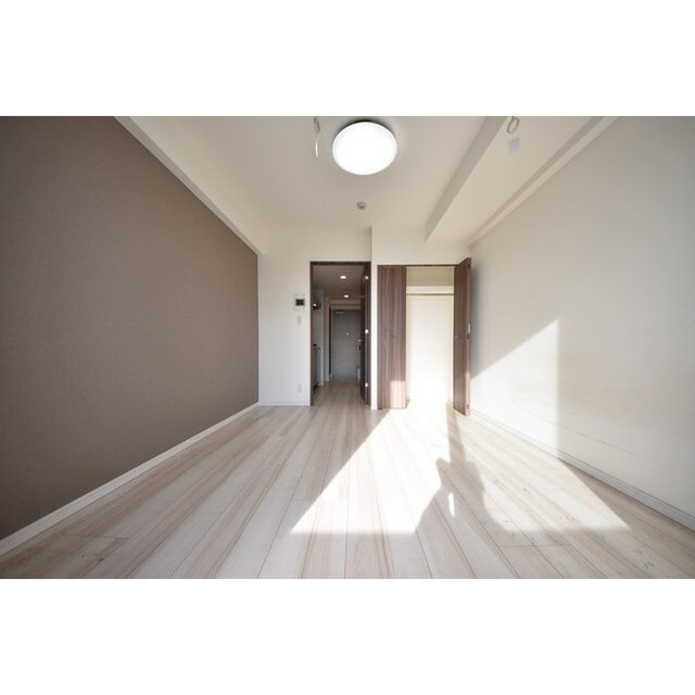 Court Blanche0605号室 内観