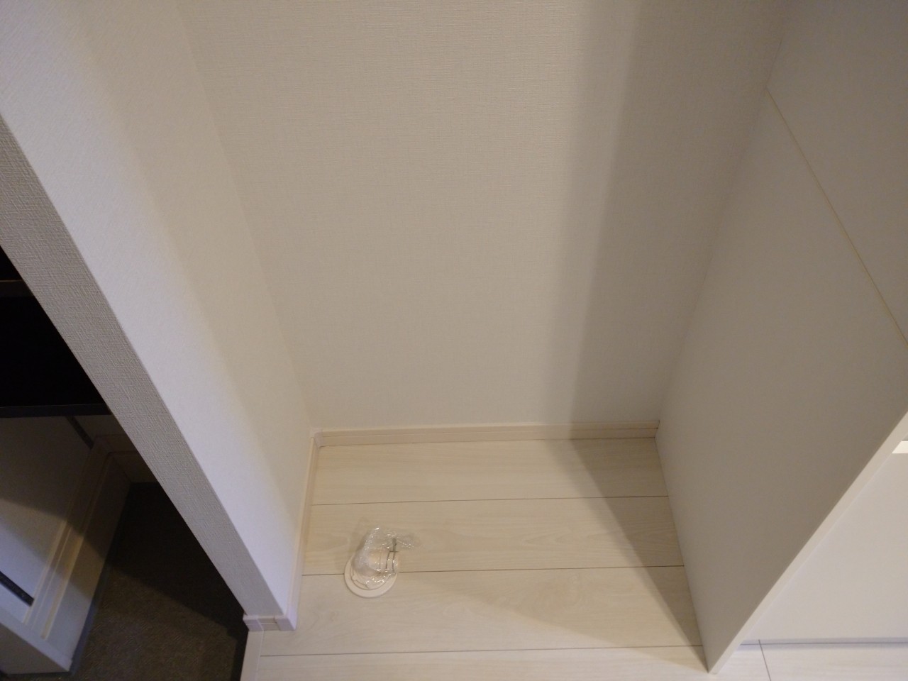 ブロッサムテラス町屋303号室 同建物別部屋の参考画像