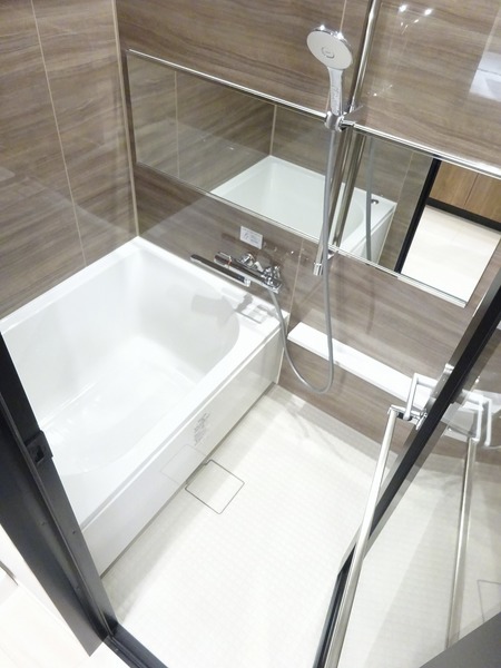 ザ・レジデンス・オブ・トーキョー　Ｈ２０　スカイタワー203号室 同建物別部屋の参考画像