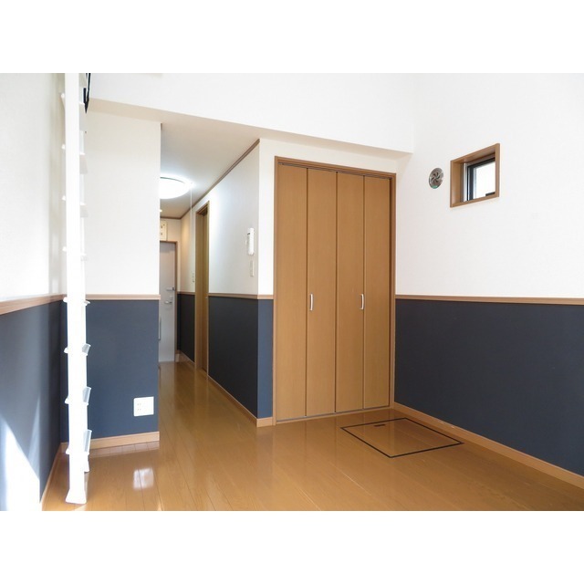 ウィンズ上永谷Ｃ棟0203号室 洋室