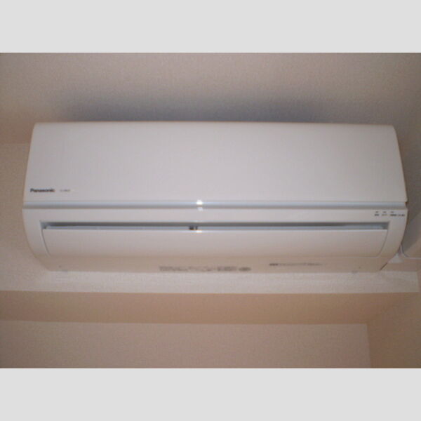 ヴィルヌーヴ　B棟103号室 エアコン