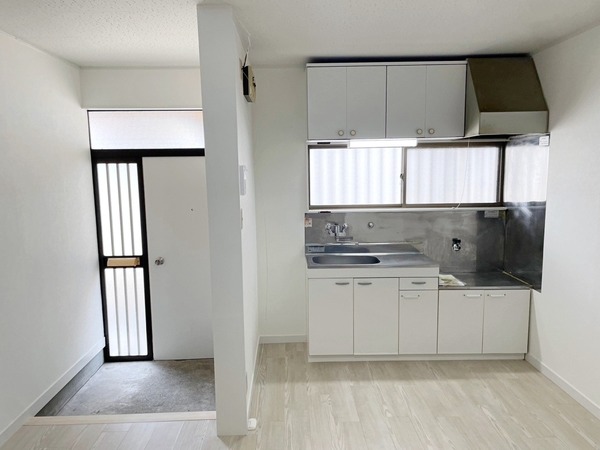 新葉ラピス北小金 玄関