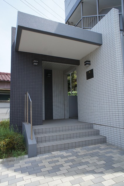 カーサ　ジラソール エントランス