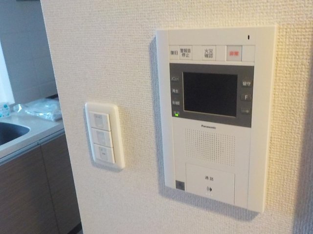 Ｒａｆｆｉｎｅ 雷門2階 モニター付オートロック