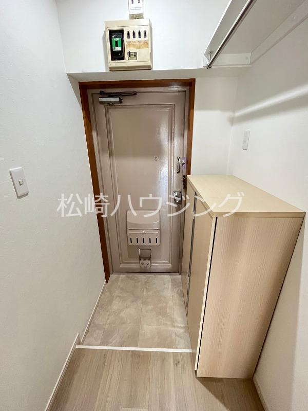 一杉ビル2階 玄関