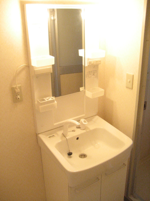 ガーデンハイム大和 ※別号室の参考写真(現況優先・仕様違いの場合あり)