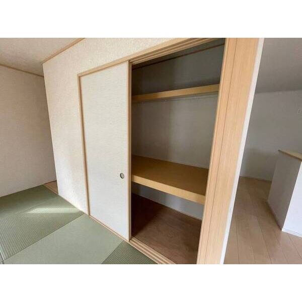 クレイドルガーデン野田市上花輪第10　3号棟 収納